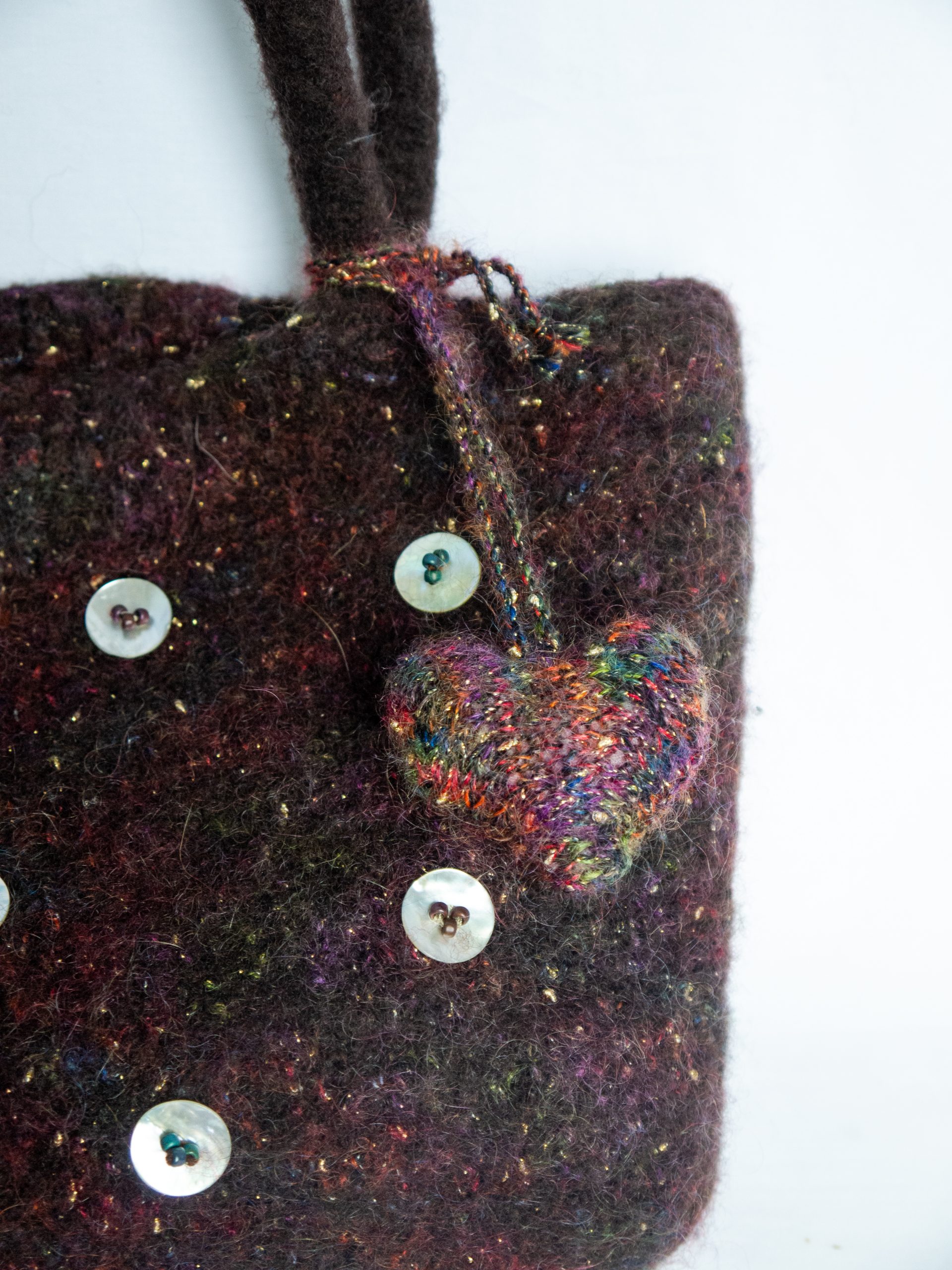 WWT0008-knit n Felted Mother of pearl Bag